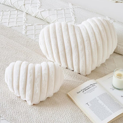 Heart Pillow, Heart Shaped Pillow with Soft Plush for Couch Bed, Decorative Throw Pillows for Bedroom Livingroom, Cozy Heart Pillows Home Decor Pillow Cushion (White, Large 19.6" x 15.7")