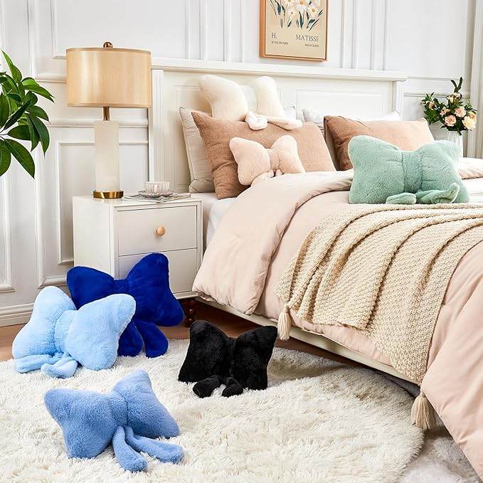 XVTRU Black Bow Pillow, Soft Bow Decorative Pillows with Faux Rabbit Fur, Cute 16" Bow Throw Pillows, Aesthetic Home Decor Bow Shaped Plush Pillow for Bedroom Sofa Couch