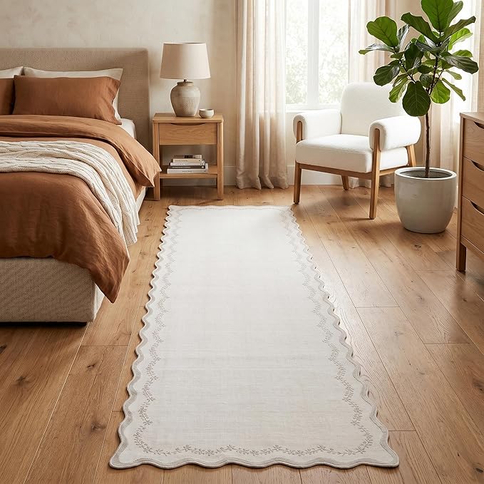 GarveeHome 2.5x8 Scalloped Washable Runner Rug for Kitchen, Soft Neutral Beige Long Hallway Runner Non Slip Entryway Rug Farmhouse Thin Laundry Mat Stain Resistant Carpet for Bathroom Beside Rug