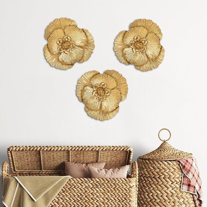 DILATATA 3 Pcs Metal Flower Wall Art Set 10 Inch Rustic Modern Floral Sculpture 3D Metal Flower Wall Hanging Accent for Indoor Living Room Bedroom Kitchen Bathroom Garden Patio Decor - Gold