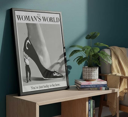 Framed Retro Feminist Canvas Wall Art Vintage Black And White Trendy High Heel It's a Women's World Quote Painting Picture Wall Decor Poster Print Artwork for Dorm Bedroom Living Room Home Decoration