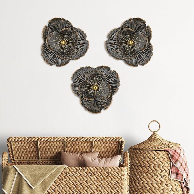 DILATATA 3 Pcs Metal Flower Wall Art Set 10 Inch Rustic Modern Floral Sculpture 3D Metal Flower Wall Hanging Accent for Indoor Living Room Bedroom Kitchen Bathroom Garden Patio Decor - Black