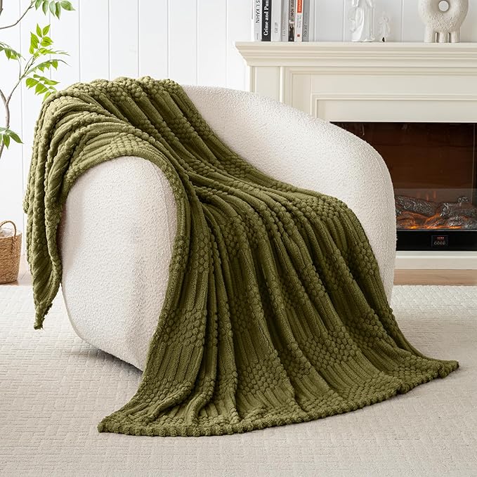 60x80 Inch Green Twin Blanket - Soft & Fluffy Fleece, Cute & Aesthetic, Perfect for Sofa, Couch, Chair, Bed, Living Room & Bedroom, All-Season Use, Plush & Cozy Decorative Blanket