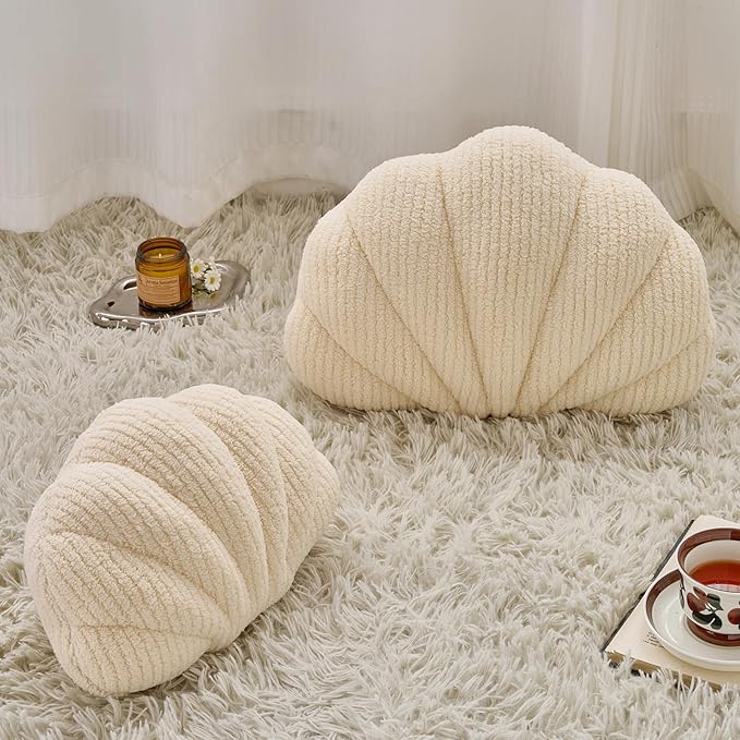 Shell Pillow, Soft Decorative Pillows for Bed Couch, Seashell Plush Throw Pillow Aesthetic Home Decor Cushion for Bedroom Living Room (Beige, 14 X 11 Inches)
