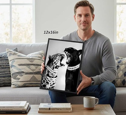 Framed Black and White Cheetah Canvas Wall Art Vintage Trendy Wild Leopard Painting Picture Wall Decor Poster Print Artwork for Bedroom Living Room Apartment Home Decoration
