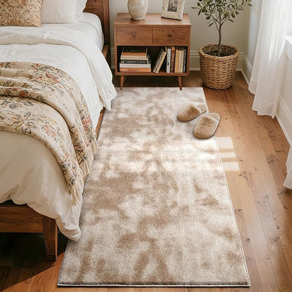 FinRèc 2x6 Washable Runner Rugs for Kitchen Hallway Bedroom, Low Pile Thin Ultra Soft Shag Rug, Non-Slip Carpet Indoor for Home Decor (Tie-dye Light Tan)