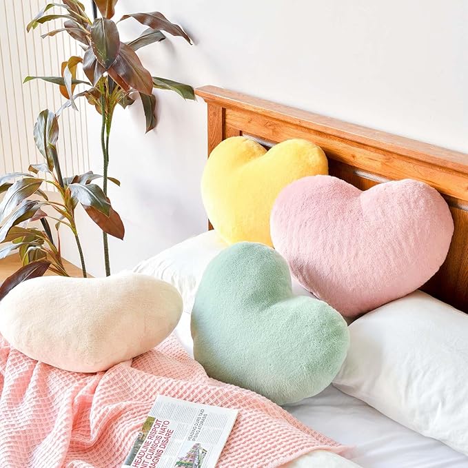 XVTRU Dusty Pink Heart Pillows, Cute Heart Decorative Pillow, Heart Shaped Throw Pillows for Bed, Faux Rabbit Fur Plush Hoom Decor Pillow Cushion for Chair Sofa Living Room (Mini 12.9" x 9.8")