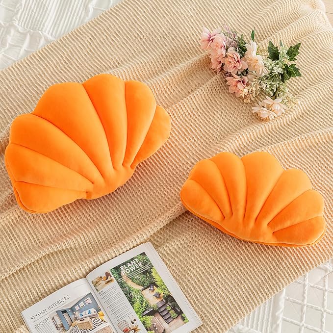 Shell Pillow, Shell Shaped Decorative Throw Pillows with Velet for Couch Bed, Cute Seashell Beachy Room Decor Aesthetic Throw Pillows for Bedroom Living Room