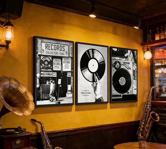 3Pcs Retro Music Poster Wall Art Fashion Black And White Photography Preppy Vinyl Record Store Painting Picture Wall Decor Bar Rock Music Lovers Print Artwork for Recording Studio Club Home Decoration