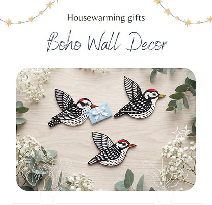 ARTINRENAISS Wooden Flying Birds Wall Decor, Scandinavian Rustic Wall Art Set Housewarming Gifts, 6 Pack Boho Birds Hanging Sign for Living Room, Bedroom, Kitchen