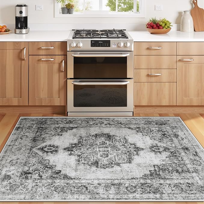 Area Rug 3x5 Vintage Rug: Washable Indoor Medallion Rug Low Pile Distressed Floor Carpet Retro Accent Doormat for Bedroom Bathroom Hallway Kitchen Home Office(Black, 3'x5')