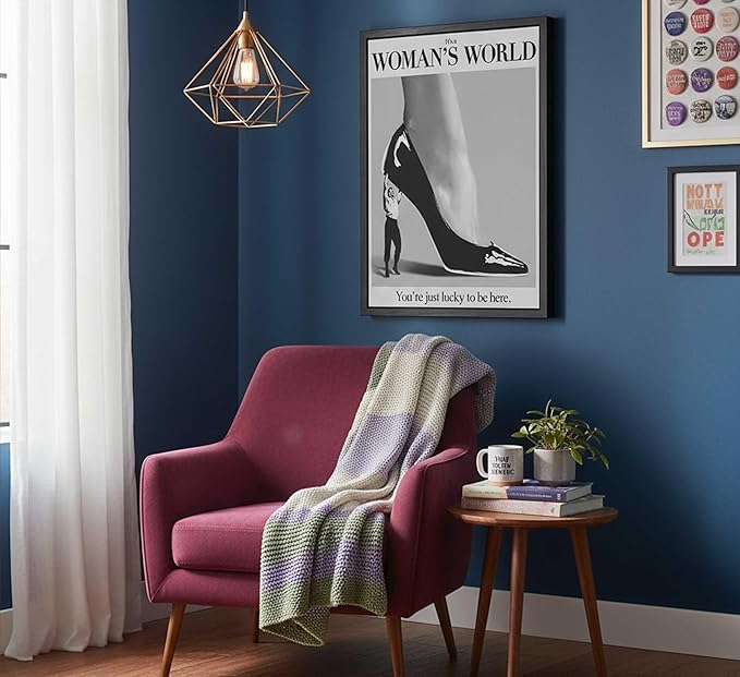 Framed Retro Feminist Canvas Wall Art Vintage Black And White Trendy High Heel It's a Women's World Quote Painting Picture Wall Decor Poster Print Artwork for Dorm Bedroom Living Room Home Decoration