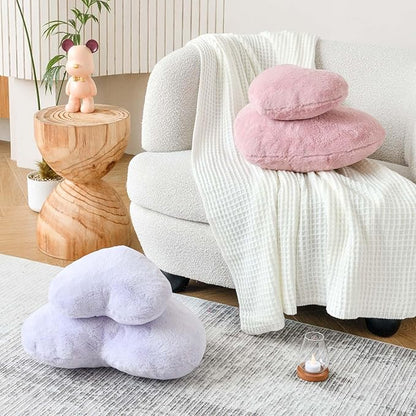 XVTRU Lavender Heart Pillows, Cute Heart Decorative Pillow, Heart Shaped Throw Pillows for Bed, Faux Rabbit Fur Plush Hoom Decor Pillow Cushion for Chair Sofa Living Room (Mini 12.9" x 9.8")