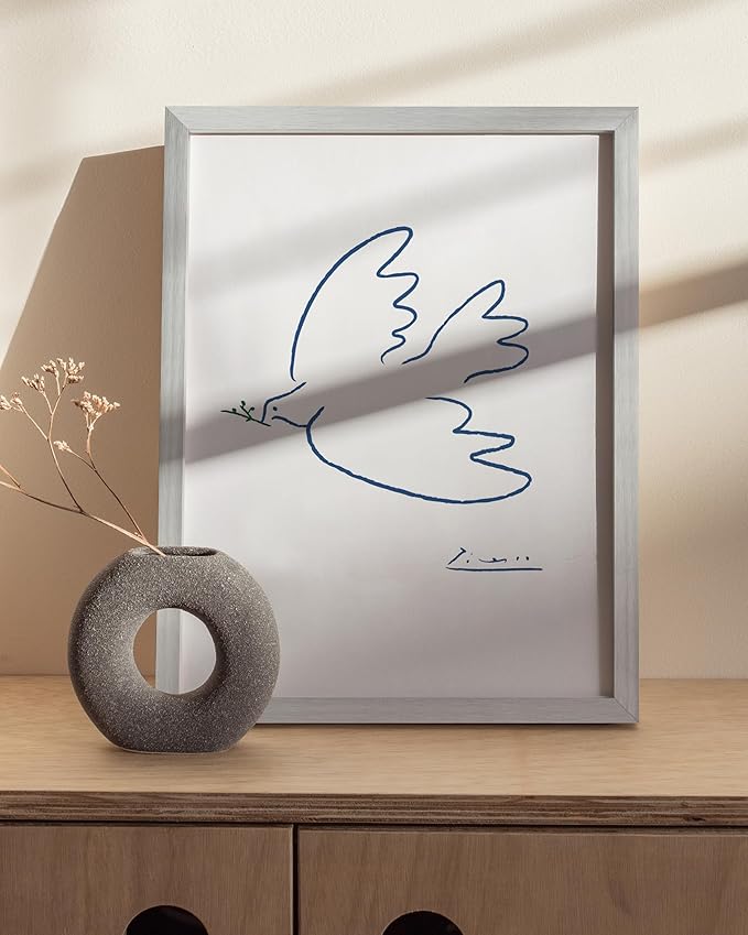 HAUS AND HUES 8.5x11 Silver Picture Frame - Modern Aluminum Display for Documents, Certificates, or Photos - Vertical & Horizontal Hanging (8.5x11 in, Silver)