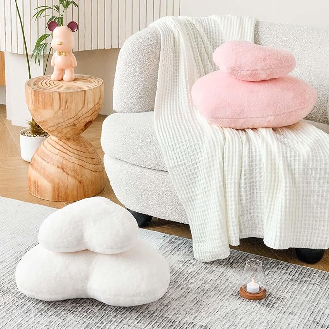 XVTRU Pink Heart Pillows, Cute Heart Decorative Pillow, Heart Shaped Throw Pillows for Bed, Faux Rabbit Fur Plush Hoom Decor Pillow Cushion for Chair Sofa Living Room (Medium-15.7"x11.8")