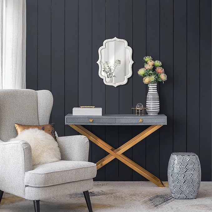 Vintage Small Scalloped Wall Mirror Decorative 16" x 12", Hanging Rustic Distressed White Bathroom Mirrors for Vanity, Farmhouse Wood Quatrefoil Wall Mounted Mirror for Living Room