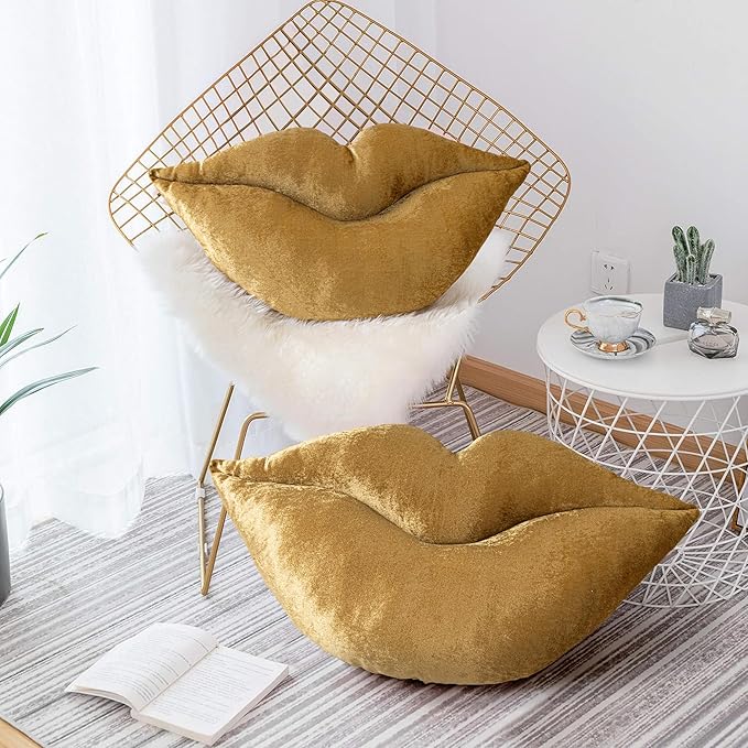 AELS 3D Large Lips Throw Pillows Smooth Soft Velvet Decorative Throw Pillows Love Pillows Cute Pillow Set of 2 for Couch Sofa Bed Living Room Bedroom, Gold