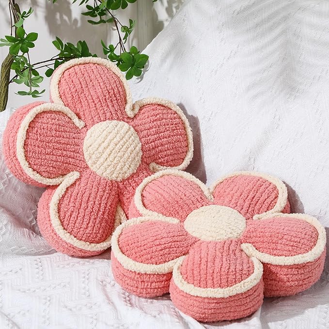 Beeveer 2 Pcs Flower Pillows, 13.8 Inch Throw Pillow for Home Decor, Cute Flower Decorative Pillows Seating Cushion for Sofa Couch Bed Chair Room Decor(Pink)