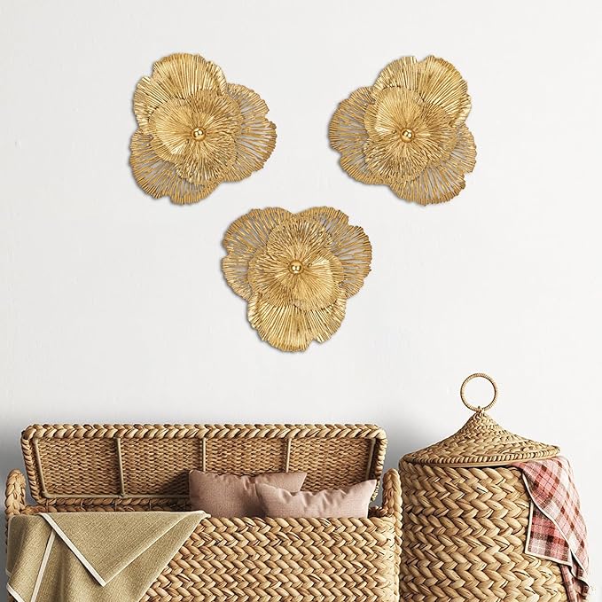 DILATATA 3 Pcs Metal Flower Wall Art Set 10 Inch Rustic Modern Floral Sculpture 3D Metal Flower Wall Hanging Accent for Indoor Living Room Bedroom Kitchen Bathroom Garden Patio Decor - Gold