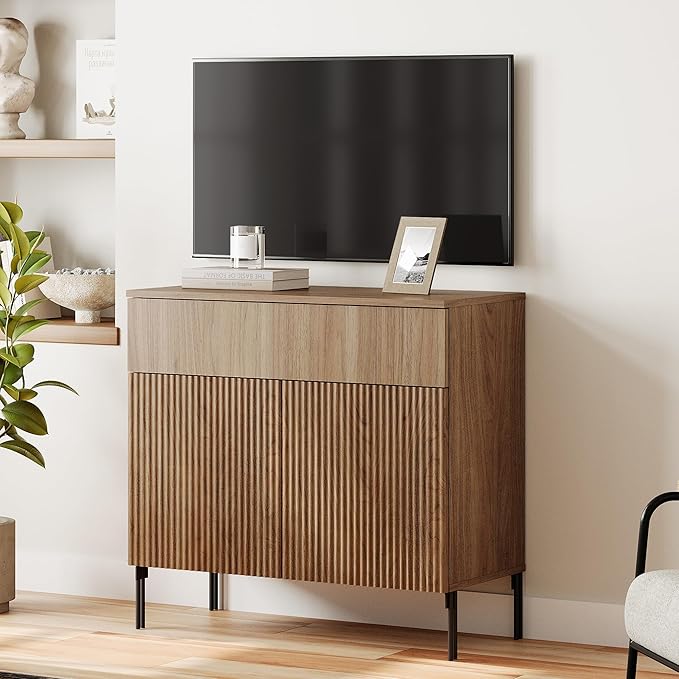 WAMPAT Fluted TV Stand TVs up to 35", 31.5" W Modern TV Entertainment Center with Storage Cabinets and 1 Drawers & 2 Doors, Wood Media TV Console Table with Storage for Living Room, Light Walnut