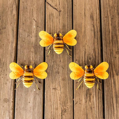 Metal Bee Wall Decor Art Outdoor Garden Fence Patio Yard Art,Hanging Decorations for Living Room, Bedroom,3 Pack