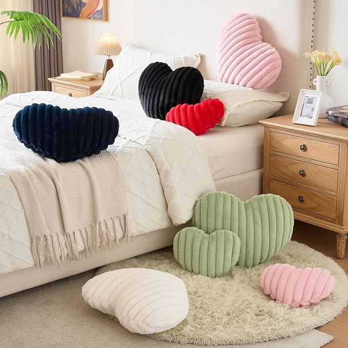 Heart Pillow, Heart Shaped Pillow with Soft Plush for Couch Bed, Decorative Throw Pillows for Bedroom Livingroom, Cozy Heart Pillows Home Decor Pillow Cushion (Navy Blue, Large 19.6" x 15.7")