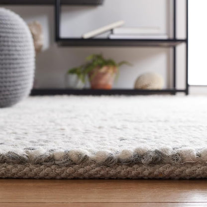 SAFAVIEH Natura Collection 6' Round Grey/Ivory NAT182F Handmade Wool Entryway Foyer Living Room Bedroom Area Rug