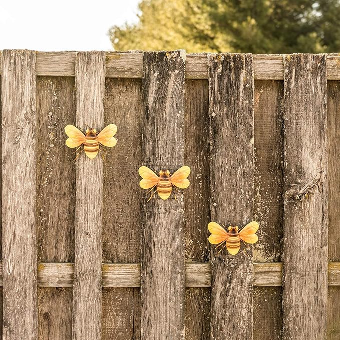 Metal Bee Wall Decor Art Outdoor Garden Fence Patio Yard Art,Hanging Decorations for Living Room, Bedroom,3 Pack