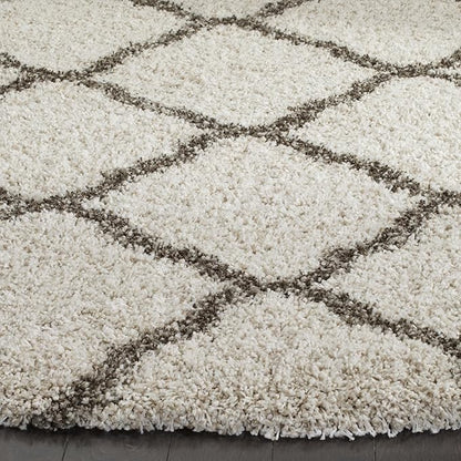 SAFAVIEH Hudson Shag Collection Area Rug - 9' Round, Ivory & Grey, Moroccan Trellis Design, Non-Shedding & Easy Care, 2-inch Thick Ideal for High Traffic Areas in Living Room, Bedroom (SGH283A)