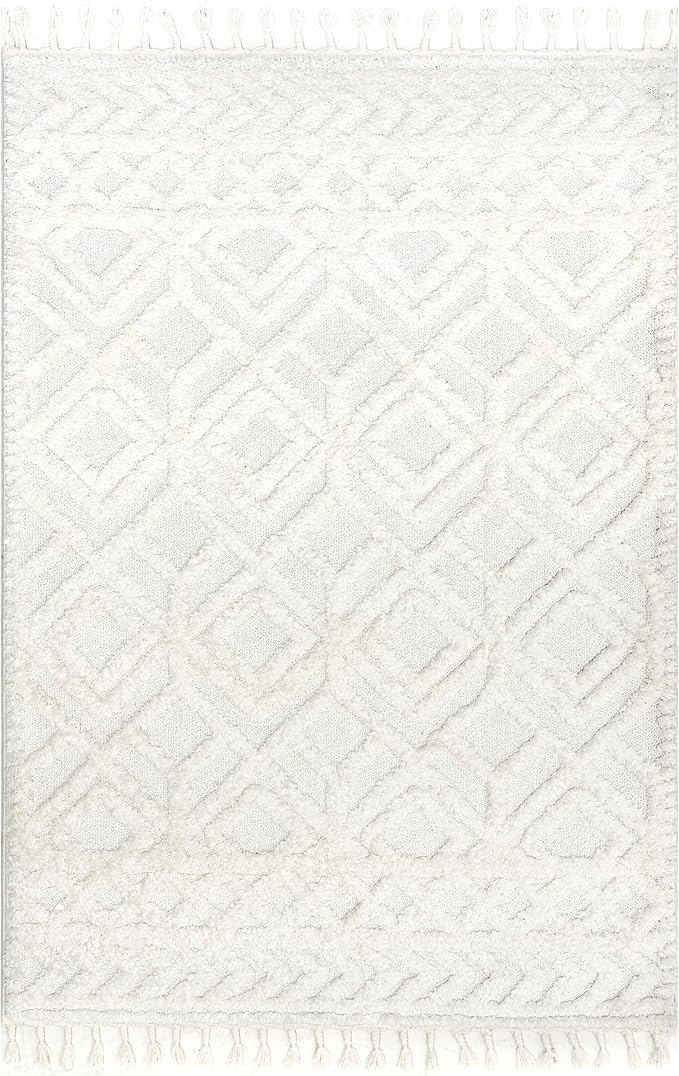 Nuloom Akia Cream/Ivory, 6'7" x 9', Geometric Lattice, Tasseled, Soft and Textured, High Traffic, Stain Resistant, Durable Area Rug for Bedroom, Living Room, Dining Space, Den, Foyer, Entryway