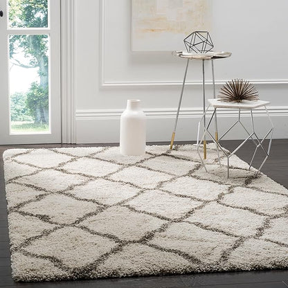 SAFAVIEH Hudson Shag Collection Area Rug - 3' Round, Grey & Ivory, Moroccan Trellis Design, Non-Shedding & Easy Care, 2-inch Thick Ideal for High Traffic Areas in Living Room, Bedroom (SGH283B)