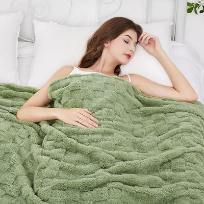 Aganear Blanket Queen Size - Cozy Soft Checkered Throw Blanket for Couch, Sofa, Bed, Office, Warm Decorative Present for Birthday, Christmas(90"x90", Sage Green)