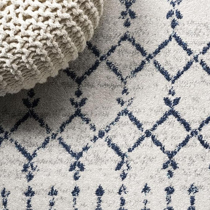 JONATHAN Y Boho Vintage Diamond Cream/Navy Indoor Area Rug 4X6 ft, Moroccan Hype for Living Room, Bedroom, Kitchen, Office, Easy-Cleaning, High Traffic, Pet-Friendly, Non-Shedding (MOH101F-4)