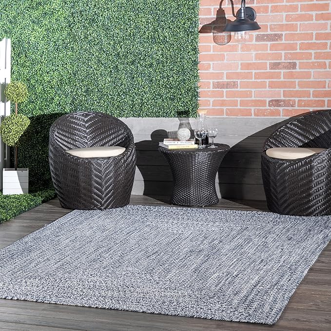 nuLOOM 2' x 3' Solid Hand Braided Indoor/Outdoor Area Rug, Pet-Friendly, High Traffic, Weather Resistant, for Patio, Balcony, Bedroom, Living Room, Dining Room, Wynn Navy