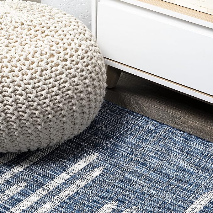 JONATHAN Y Stripe Geometric Indoor Outdoor Round Area Rug 6 Ft Blue/Ivory, Zolak Berber for Backyard, Patio, Porch, Easy-Cleaning, High Traffic, Pet-Friendly, Non-Shedding (SMB124C-6R)