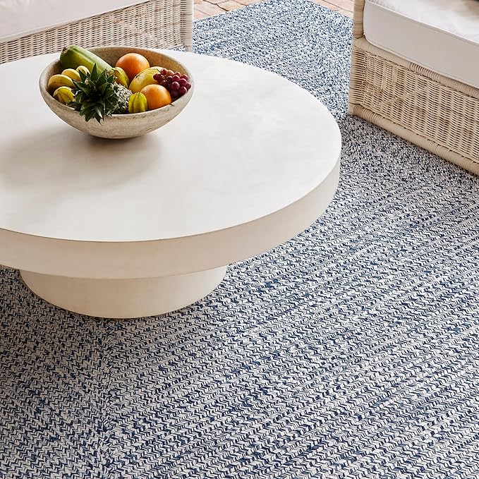 nuLOOM 6' x 9' Solid Hand Braided Indoor/Outdoor Area Rug, Pet-Friendly, High Traffic, Weather Resistant, for Patio, Balcony, Bedroom, Living, Dining Room, Wynn Navy