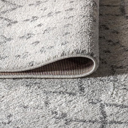 JONATHAN Y Boho Vintage Diamond Cream/Gray Square Area Rug 8X8 ft, Moroccan Hype for Living Room, Bedroom, Kitchen, Office, Easy-Cleaning, High Traffic, Pet-Friendly, Non-Shedding (MOH101B-8SQ)
