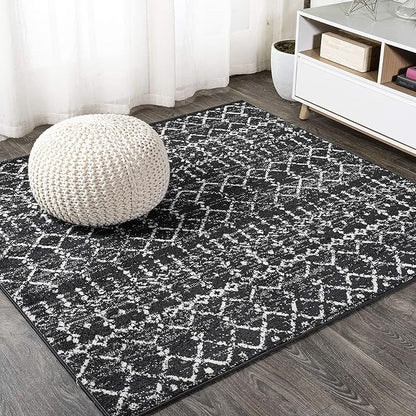 JONATHAN Y Boho Vintage Diamond Black/Ivory Square Area Rug 6X6 ft, Moroccan Hype for Living Room, Bedroom, Kitchen, Office, Easy-Cleaning, High Traffic, Pet-Friendly, Non-Shedding (MOH101D-6SQ)