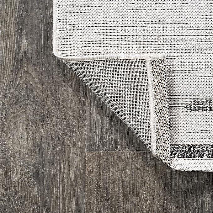 JONATHAN Y Stripe Geometric Indoor Outdoor Square Area Rug 8X8 Ivory/Black, Zolak Berber for Backyard, Patio, Porch, Easy-Cleaning, High Traffic, Pet-Friendly, Non-Shedding (SMB124D-8SQ)