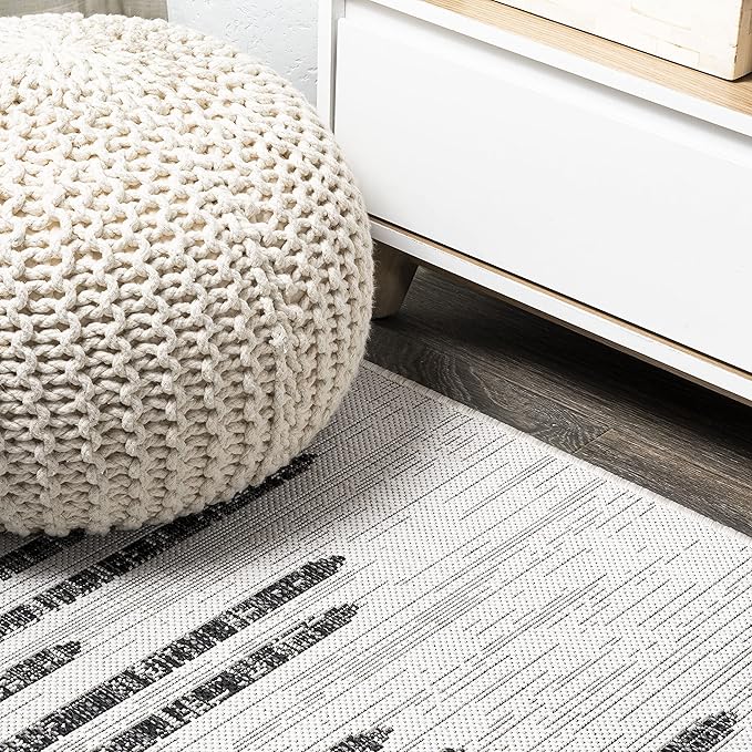 JONATHAN Y Stripe Geometric Indoor Outdoor Area Rug 5X8 Ivory/Black, Zolak Berber for Backyard, Patio, Porch, Easy-Cleaning, High Traffic, Pet-Friendly, Non-Shedding (SMB124D-5)