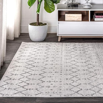 JONATHAN Y Boho Vintage Diamond Cream/Gray Indoor Area Rug 5X8 ft, Moroccan Hype for Living Room, Bedroom, Kitchen, Office, Easy-Cleaning, High Traffic, Pet-Friendly, Non-Shedding (MOH101B-5)